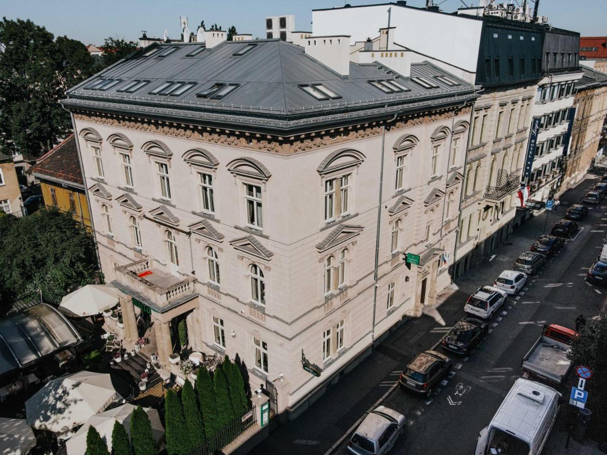 Garden Palace Красков Екстериор снимка